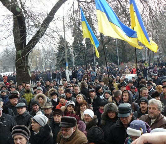 Меру пропонують звільнитись