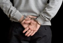 За грабіж чоловіку загрожує до 4 років тюрми