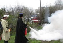 Священники гаситимуть пожежі