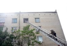 Пожежники врятували двох пенсіонерів