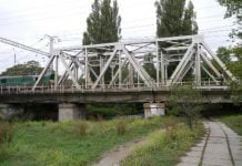 Залізничні мости охоронятимуть собаки