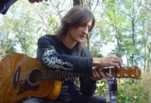 Олесь Дейна. Від важкого року і гітари до народних дум і бандури.