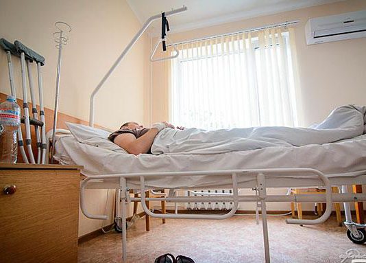 В міську лікарню Павлограда продовжують поступати поранені із зони АТО.