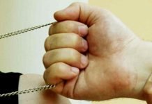 В Павлограді розгулялись «рвачі» ланцюжків, сережок, сумок