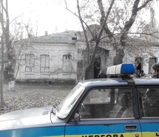 В історичній будівлі Павлограда знайдено мертвого безхатченка