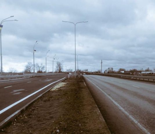 Після ремонту без урочистостей відкрита друга частина мосту через річку Вовча