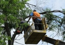 Комунальникам потрібна вишка