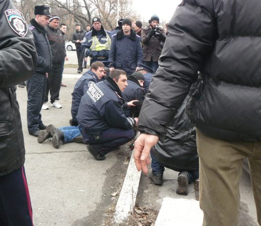 Правоохоронці пояснили, хто стріляв на мітингу в Павлограді