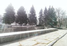 Фонтан на Соборной площади превратят в клумбу