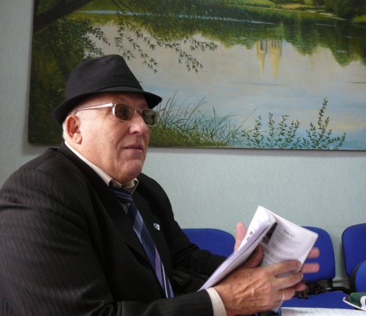 Почесний голова єврейської громади Західного Донбасу Леонід Сердюковський: «Є те, що робить нас людьми. Це — традиція»