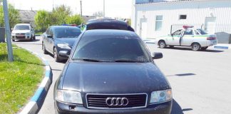 ДАІ зупинила водія, який перевозив 5 магазинів до АК