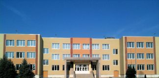 У школі №19 відремонтують покрівлю