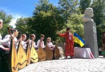 У Павлограді вшанували роковини перепоховання Тараса Шевченка (ФОТО і ВІДЕО)