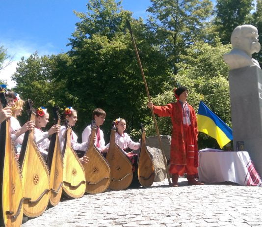 Павлоградские бандуристы стали лауреатами Всеукраинского фестиваля-конкурса