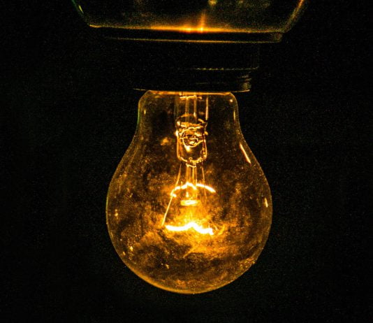 У Дніпропетровську без світла залишаться 10 гуртожитків