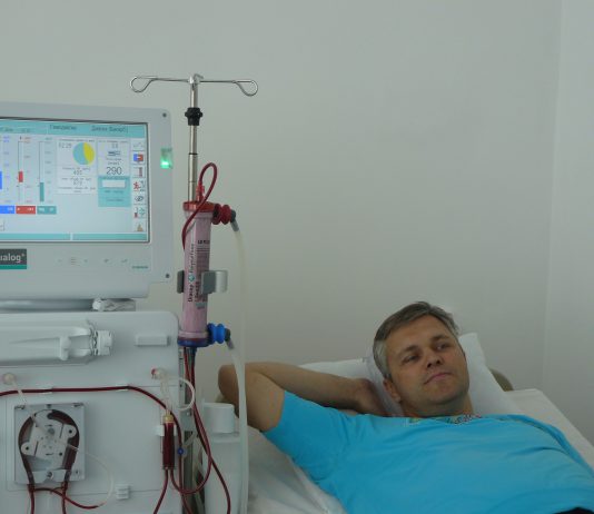 У відділенні гемодіалізу Павлограда вже отримують процедури 12 людей (ФОТОРЕПОРТАЖ)