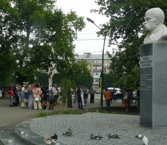 У Павлограді пройшло недільне віче