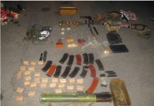 Автомобіль з арсеналом зброї рухався у Павлоград