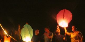 Сотні павлоградців запускали небесні ліхтарики