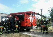 У Павлограді перевіряли, чи зможуть загасити цистерну пального