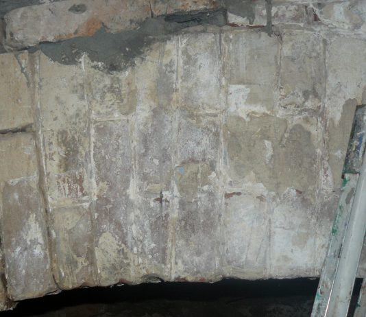 У Павлоградському музеї знайшли підвал, який може бути початком підземного ходу