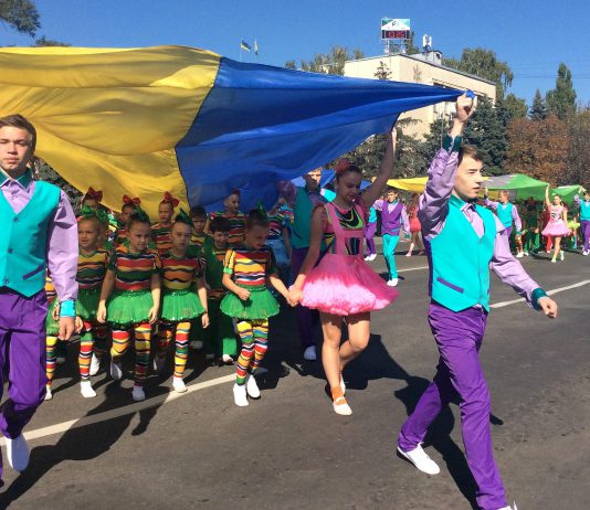 День города в Павлограде: десятки творческих локаций (ФОТО и ВИДЕО)