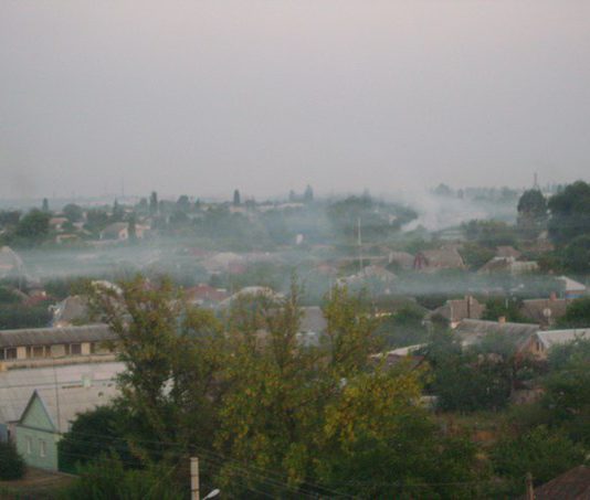 Павлоградці шукають джерело отруйного диму
