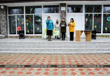 В павлоградской школе с интернатным отделением обустроили уютный двор