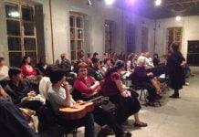 Павлоградский фольклорный театр презентовал спектакль в Днепропетровске (ВИДЕО)