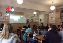 Старшеклассникам напомнили о правах человека с помощью документального кино