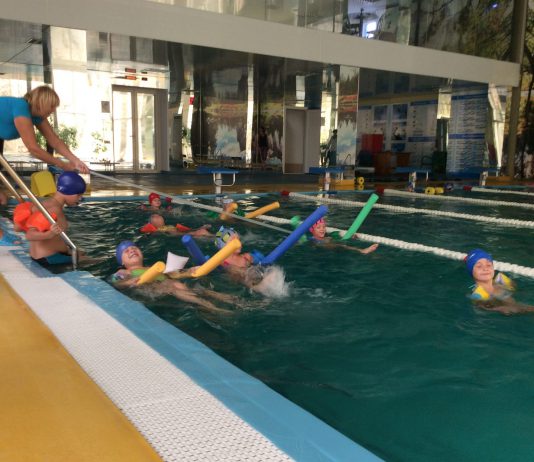Четвероклашки могут посещать бассейн бесплатно