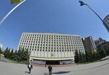 ЦИК изучает решение избирательной комиссии Павлограда о назначении второго тура выборов мэра