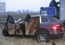 Кандидат в мэры Павлограда Евгений Терехов разбил Porsche за 3 млн грн. ?Подробности (ОБНОВЛЯЕТСЯ)