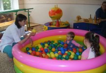 За год центр реабилитации в Павлограде посещают 100 «особенных» детей