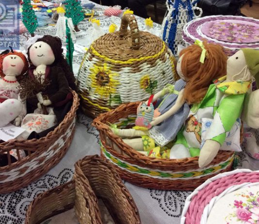В музее открыли выставку-ярмарку новогоднего handmade (ФОТО)