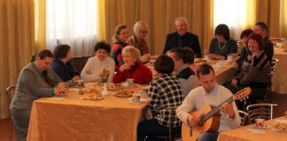 Концерт для сильных духом к Международному дню инвалида (ФОТО)