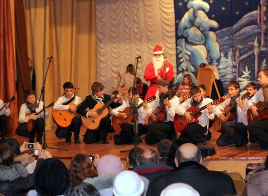 В Павлограде прошёл юбилейный фестиваль музыкальных школ (ФОТО)