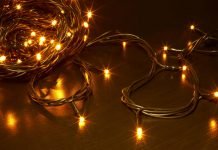 В Богдановке новогодняя гирлянда зажгла дом