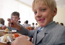 Школьные столовые в Павлограде планируют передать на аутсорсинг