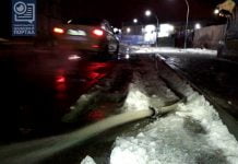 Торговый центр сливает кубометры воды на центральную улицу Павлограда