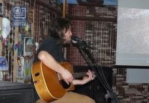 В Павлограде прошёл концерт харьковского музыканта Сергея Белозерова