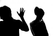 У Павлограді засудили чоловіка, який зламав жінці палець