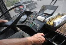 У Павлограді обікрали автобус