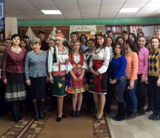 В библиотеке отметили Всемирный день родного языка (ФОТО)