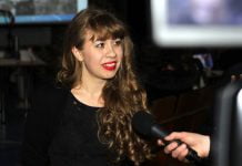 Старшеклассница презентовала в Павлограде свой сборник стихов