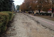 В центре Павлограда начались работы по укладке брусчатки (ВИДЕО)