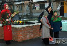 В Павлограде прошли митинги памяти жертв Голодомора (ФОТО)