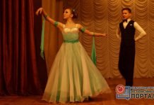 Для пожилых людей организовали вечер романсов и вальса (ФОТО)