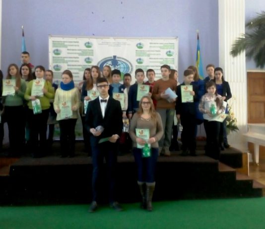 Сомы «принесли» павлоградским юннатам II место Всеукраинского конкурса