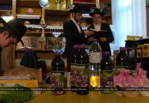 Еврейская община Павлограда начала отмечать Седар Песах